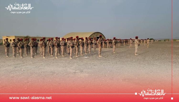 بعرض عسكري مهيب.. اللواء 14 صاعقة يحتفي بالذكرى السادسة لتأسيسه والذكرى الـ54 لتأسيس الجيش الجنوبي