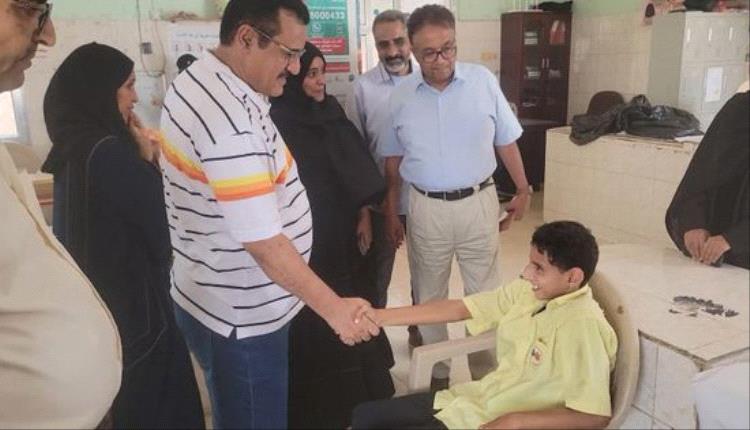 مدير المنصورة يدشّن العام الدراسي بمؤسسة رموز التنموية للصم وذوي الاحتياجات الخاصة

