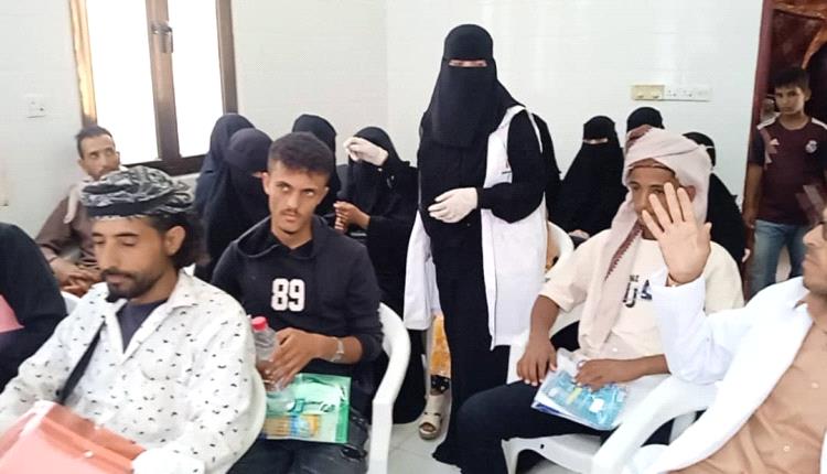 تنفيذ دورة تدريبية لمتطوعي التثقيف الصحي بيافع سرار حول الحملة الوطنية ضد شلل الأطفال