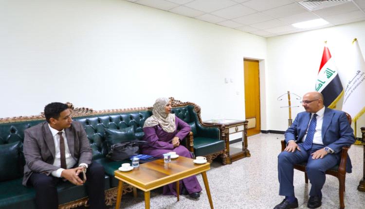رئيسة الجهاز المركزي للإحصاء تزور هيئة الإحصاء العراقية وتبحث سبل الاستفادة من تجربتها في التعداد الإلكتروني والحسابات القومية

