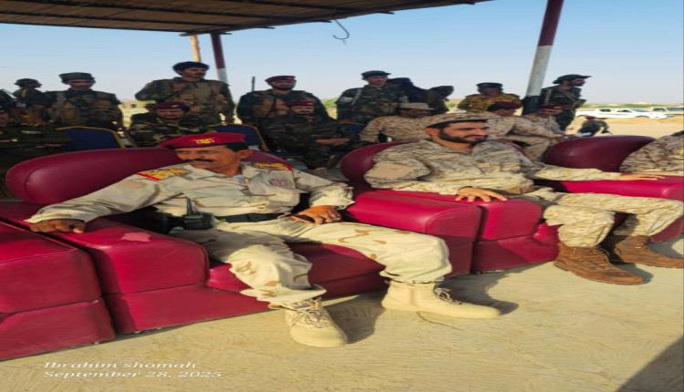 قيادات في قوات محور سبأ تحضر عرضًا عسكريًا لقوات دفاع شبوة ومحور عتق