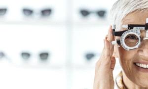 أطعمة أساسية لصحة العين ومنع تدهور النظر
