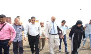 النيابة العامة تنفذ نزولاً ميدانياً إلى جمرك المنطقة الحرة بعدن لمتابعة الأداء وضبط المخالفات

 