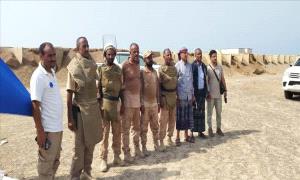 مدير ذو باب المندب يشيد بجهود "مسام" في إزالة الأ،،لغام وحماية السكان

