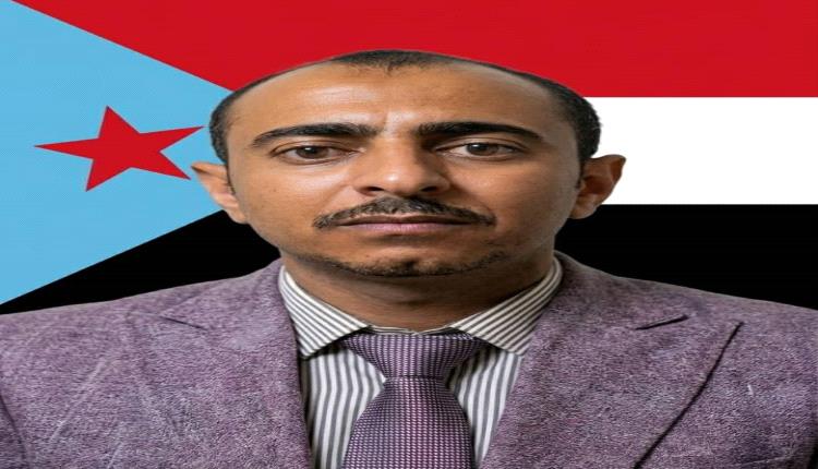 شعب الجنوب يكسر أقفال الوصاية ويستعيد مقرات المجلس الانتقالي بالقوة .. 