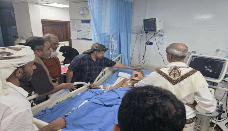 الحالمي يطمئن على الحالة الصحية لرئيس تنفيذية انتقالي مودية عقب تعرضه لمحاولة اغـ.ـتيال إرهـ.ـابية آثمة