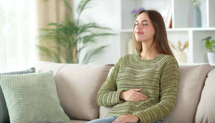 بالمضغ و"الستة الخارقة".. أسلوب بسيط لتحسين صحة أمعائك ..