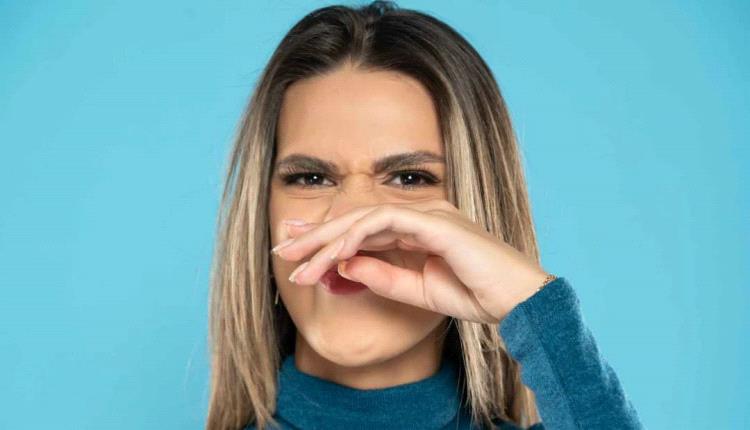 رابط مقلق بين حك الأنف والإصابة بالخرف!