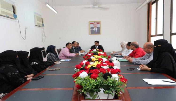 وزير التعليم الفني يبحث مع كليات المجتمع تطوير جودة التعليم

