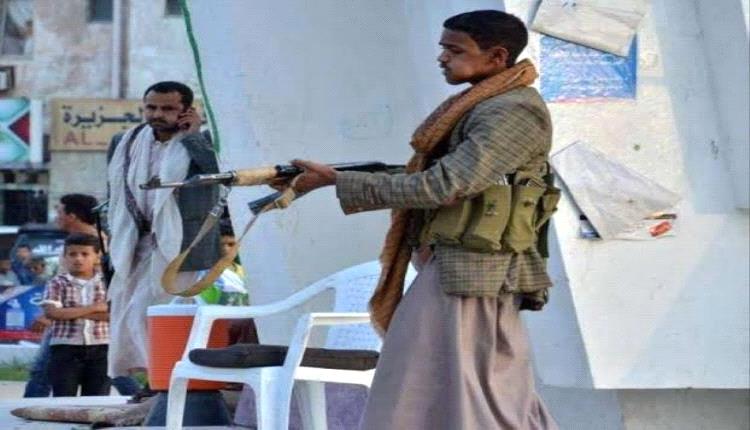 حادثة صادمة تهز هذه المحافظة .. قيادي يقتحم منزل مواطن بسيارته ويهدد باختطاف زوجته