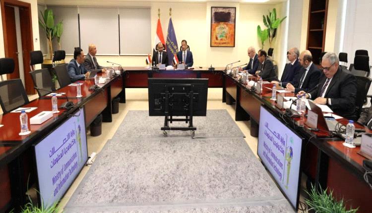 وزير الإتصالات باصرة يبحث مع نظيره المصري الشراكة الاستراتيجية وتبادل الخبرات في قطاع الاتصالات 
