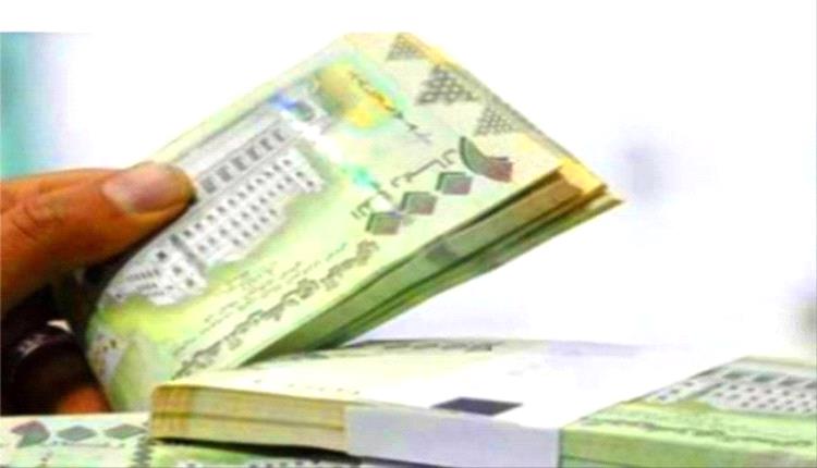 صحفي بارز : للشهر الرابع.. رواتب العسكريين مقطوعة ومعاناة تتفاقم وتحذيرات من كارثة إنسانية وشيكة