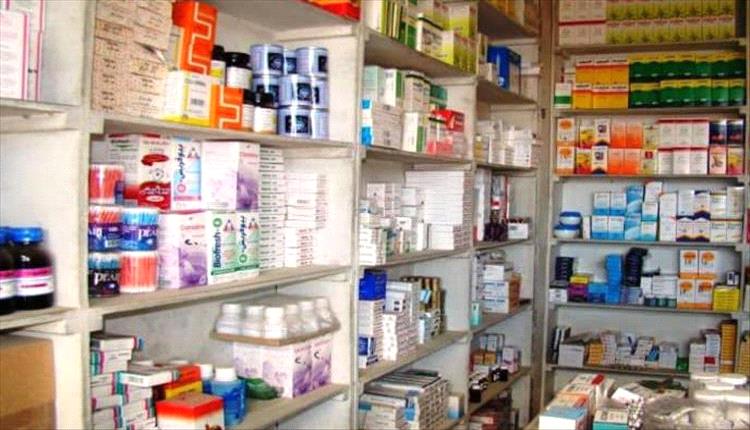مطالبات بضبط أسعار الأدوية في عدن وسط ارتفاعات غير مبررة

