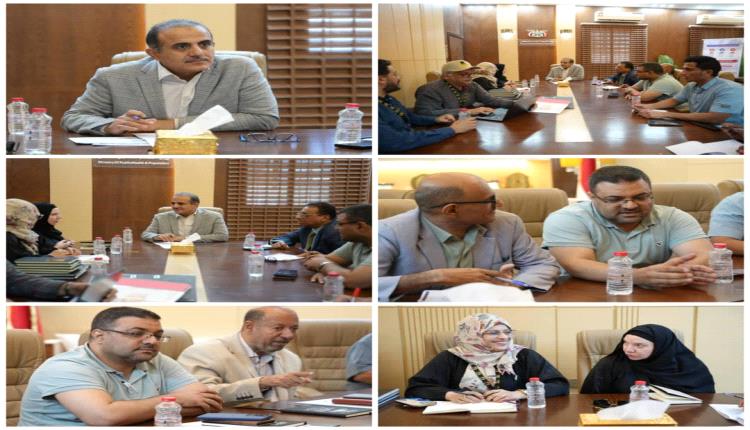 وزير الصحة يبحث مع لجنة الإنقاذ الدولية تعزيز الشراكة بالمشاريع ا..