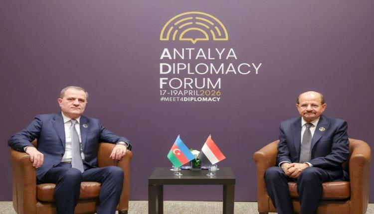 رئيس الوزراء يبحث مع وزير خارجية أذربيجان تعزيز العلاقات والتنسيق الدولي