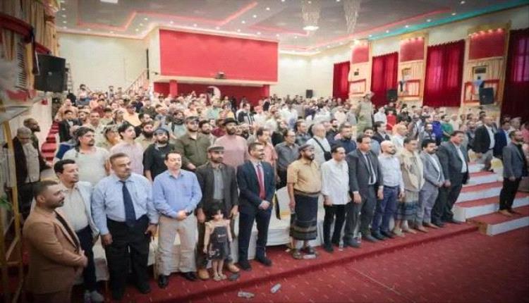 مهزلة الأقزام: قـ.ـتل العمالقة بجثث الموتى واستجداء النصر بتمزيق الصف