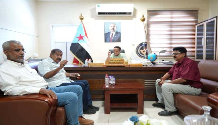 الحالمي يطّلع على أوضاع الهيئة العليا للجيش والأمن الجنوبي ويؤكد دعم القيادة لمنتسبيها
