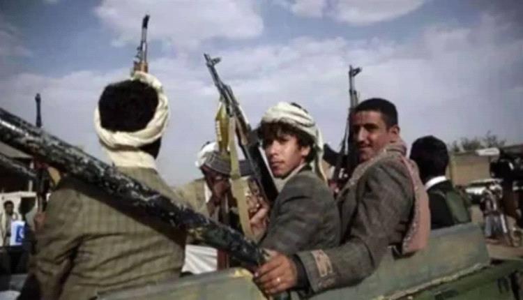 مسلـ.ـحون يقتحمون منزل شاب في إب ويختطفونه إلى جهة مجهولة