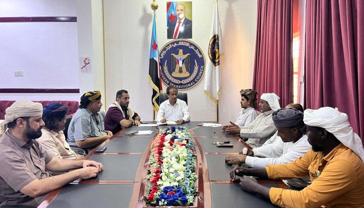 تنفيذية انتقالي المهرة تعقد اجتماعًا استثنائيًا وتقر فعالية جماهيرية حاشدة في المسيلة