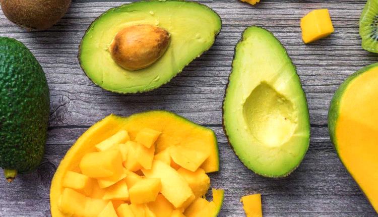 الأفوكادو والمانجو.. "مزيج ذهبي" يحميك من أمراض القلب