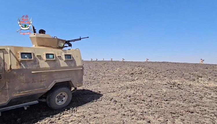 قـ,ـوات العمالقة الجنوبية تنفذ مناورة عسكـ,ـرية بالذخـ,ـيرة الحية في شبوة