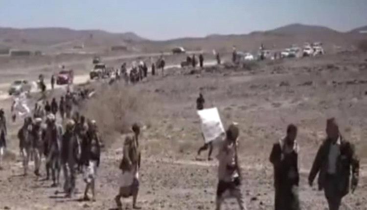 الحو.ثيون يعززون صفوفهم بتدريب ألف مـ.ـقاتل جديد في البيضاء