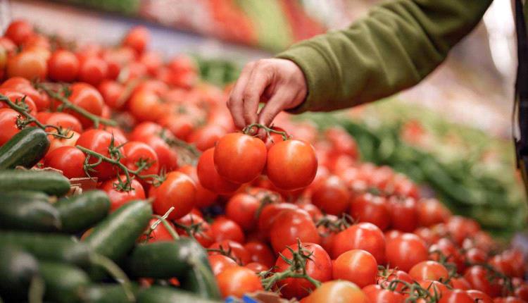 5 أطعمة قد تُسهم في خفض خطر السرطان وتقليل الوفيات