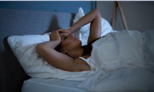 ما سر الاستيقاظ في منتصف الليل دائما؟