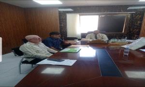 "لشراكة أوسع".. قيادة "رؤية" تبحث مع مدير عام المكلا سبل تمكين ذوي الإعاقة البصرية