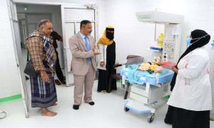 رئيس تنفيذية انتقالي أبين يتفقد مستوى الخدمات الطبية في مستشفى الرازي العام
