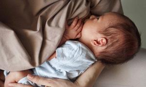 علامات جينية طويلة الأمد تتركها الرضاعة الطبيعية في دم الطفل