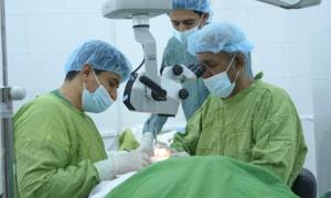 مستشفى مأرب للعيون يقدّم أكثر من 62 ألف خدمة مجانية ويجري آلاف العمليات لاستعادة البصر

