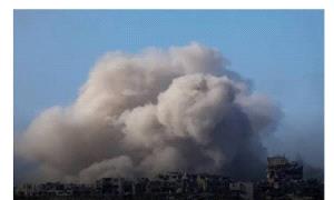 إصابات وأضرار جراء سقوط شظايا صوا_ريخ إيرانية في تل أبيب