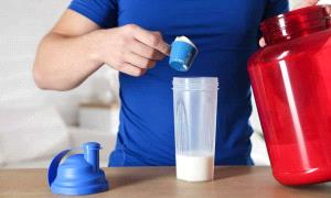 المشروبات بدل الوجبات.. هل تغني عن الأطعمة الطبيعية؟