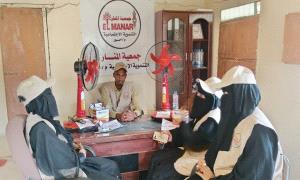 جمعية المنار بأحور توزع مراوح أرضية على عدد من المسنين بدعم من فاعلي خير