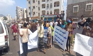 محافظ عدن يصادق على شرعية اللجنة التحضيرية الحالية للجمعيات السكنية
