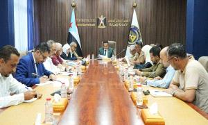 الأمانة العامة تناقش مستجدات المشهد السياسي وتشيد بصمود وثبات اله..