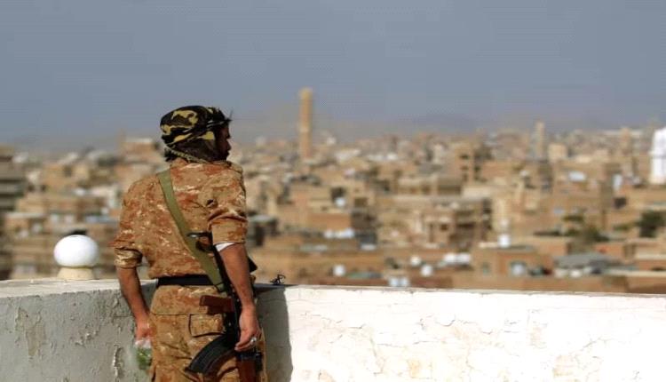 قبل سقوط النفوذ.. قيادات الحو.ثي تصفي ممتلكاتها بحثًا عن النجاة