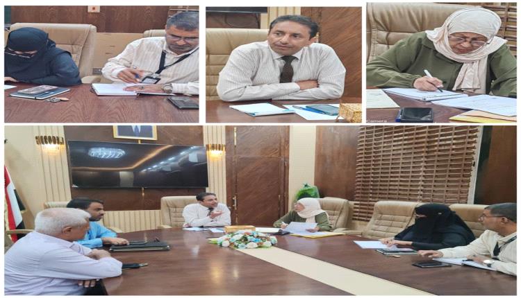 اللجنة الفنية للطوارئ تعقد اجتماعها الأول وتقر آليات لتفعيل غرف العمليات بالمحافظات