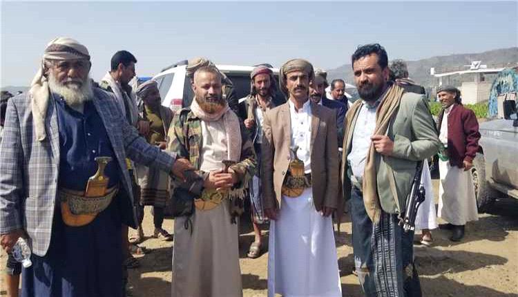 إب.. جهود قبلية تنجح في احتواء قضية قتل قديمة بمديرية يريم
