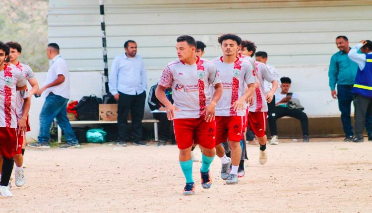 مكلان يتجاوز لودية ويتصدر المجموعة الأولى في دوري الشعيب