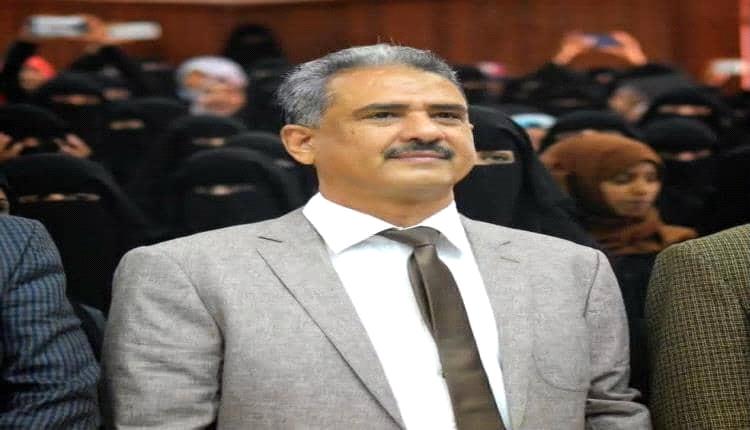 الشعيبي عقدان من الصمود .. كيف انقذ جامعة تعز و حول رصاص الحـ.ـرب الى اقلام علم