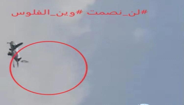 مسؤول إيـ,ـراني وآخر عُماني في صنعاء.. وتحركات غامضة لنقل جـ,ـرحى وجـ,ـثامين من المطار
