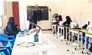معمل خياطة بالحصين ينجح في إنتاج الزي المدرسي للفتيات رغم محدودية الإمكانيات
