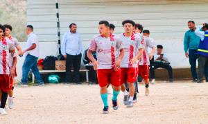مكلان يتجاوز لودية ويتصدر المجموعة الأولى في دوري الشعيب