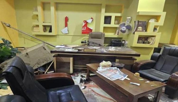 اقتحام «عدن الغد» مسرحية سياسية لصرف الأنظار عن الزحف الجنوبي الرافض لإغلاق الجمعية الوطنية في التواهي