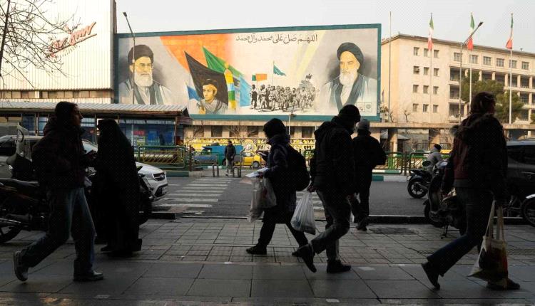 بينهم وزير الداخلية.. بريطانيا تدرج أسماء جديدة بالعقوبات المفروضة على إيــ.ـران