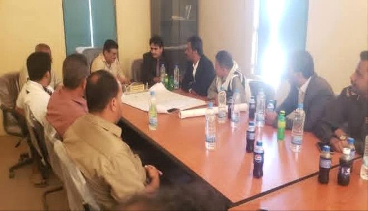 مكتب الأشغال وهيئة الأراضي بشبوة تدشن المخططات العمرانية الجديدة بمديرية الروضة