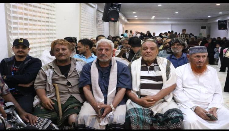 أسر الشهداء وجرحى الحرب بعدن يناشدون الأشقاء في المملكة باعتماد مطالبهم أسوة ببقية شهداء وجرحى التشكيلات العسكرية
