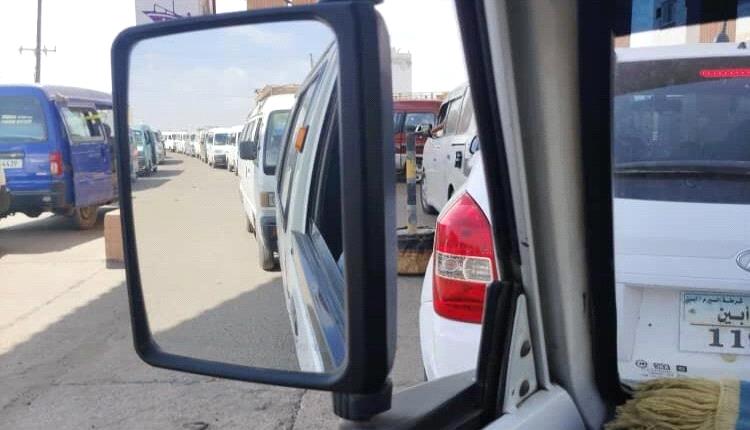 عدن تحت وطأة أزمة الغاز المنزلي المتكررة

